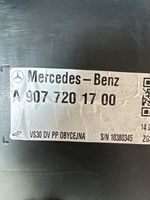 Mercedes-Benz Sprinter W907 W910 Rivestimento del pannello della portiera anteriore A9077201700