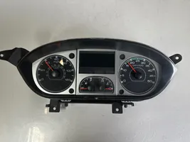 Iveco Daily 4th gen Compteur de vitesse tableau de bord 5801259832