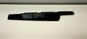 Audi Q7 4M Front door glass trim molding 4M0837902