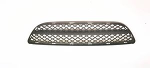 BMW 3 E90 E91 Grille inférieure de pare-chocs avant 51117154556