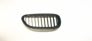 BMW 6 E63 E64 Grille calandre supérieure de pare-chocs avant 51137008916