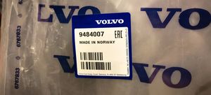 Volvo S60 Listwa zderzaka tylnego 09484007