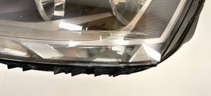 Volkswagen Jetta VI Headlight/headlamp 17502101