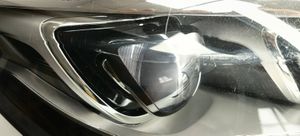 Mercedes-Benz S W222 Lampa przednia 1305236945