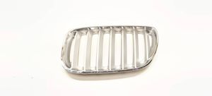 BMW X5 E53 Maskownica / Grill / Atrapa górna chłodnicy 7124815