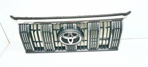 Toyota Land Cruiser (J150) Grotelės viršutinės 5311160B10