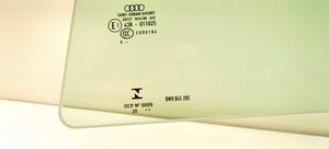 Audi A4 S4 B9 Основное стекло задних дверей 8W9845205