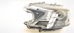 Honda CR-V Lampa przednia T0780