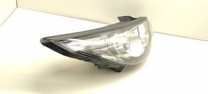 Hyundai ix35 Lampa przednia 921022Y