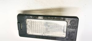Skoda Octavia Mk3 (5E) Lampa oświetlenia tylnej tablicy rejestracyjnej 5N0943021B