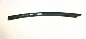 BMW 5 G30 G31 Rivestimento modanatura del vetro della portiera posteriore 7390251