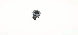 Ford Mondeo MK V Support de capteur de stationnement arrière PDC 8A6J15K870A