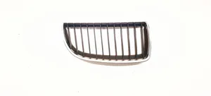 BMW 3 E90 E91 Grille de calandre avant 7120008