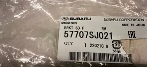 Subaru Forester SK Lokasuojan kannake 57707SJ021