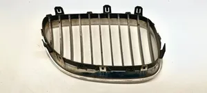 BMW 5 E60 E61 Atrapa chłodnicy / Grill 51137065701