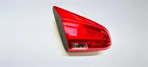 KIA Ceed Lampy tylnej klapy bagażnika 92403A20