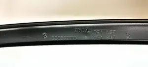 Volkswagen PASSAT B6 Rivestimento modanatura del vetro della portiera posteriore 3C0839902