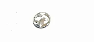 Opel Astra J Logo, emblème de fabricant 13331294