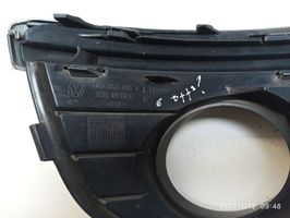 Volkswagen Jetta V Front fog light trim/grill 