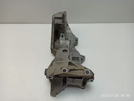 Audi A6 S6 C7 4G Soporte del alternador 