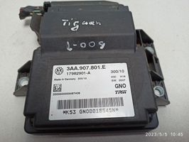 Volkswagen Tiguan Module de commande de frein à main 