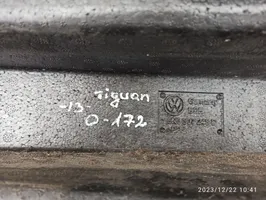 Volkswagen Tiguan Absorber zderzaka przedniego 