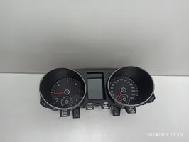 Volkswagen Golf VI Compteur de vitesse tableau de bord 