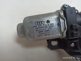 Audi Q3 8U Takalasinpyyhkimen moottori 