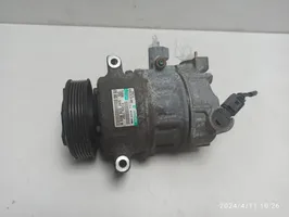 Audi Q3 8U Ilmastointilaitteen kompressorin pumppu (A/C) 