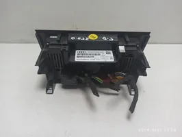 Audi Q3 8U Climate control unit 