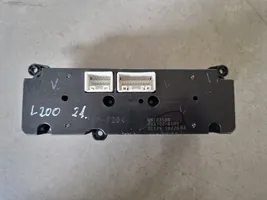 Mitsubishi L200 Panel klimatyzacji MN123598