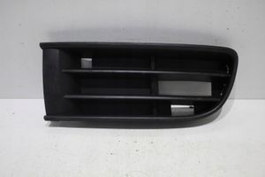 Volkswagen Polo IV 9N3 Mascherina inferiore del paraurti anteriore 6Q0853665F