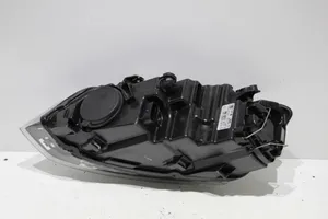 Volkswagen Polo V 6R Lampa przednia 6R1941016C