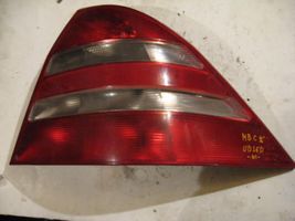 Mercedes-Benz C W203 Luci posteriori A2208200264