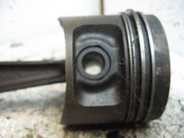 Renault 19 Piston avec bielle 