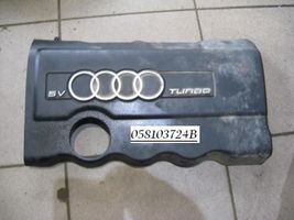 Audi A4 S4 B5 8D Крышка двигателя (отделка) 058103724B