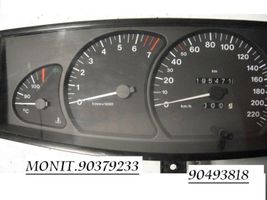 Opel Omega B1 Speedometer (instrument cluster) 90493818