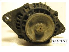 Mazda 323 Generatore/alternatore A5T00877