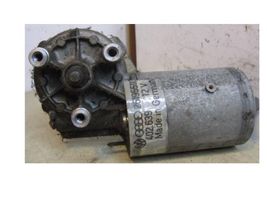 Volkswagen Jetta II Wiper motor 1H1955113A