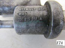 Volkswagen Golf II Boîtier de thermostat 191819911A