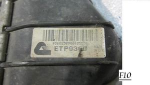 Nissan Almera Tino Välijäähdyttimen jäähdytin ETP9360