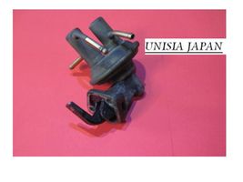 Nissan NX 100 Mekaaninen polttoainepumppu 6UNISIAJAPAN