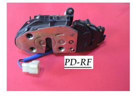 KIA Carnival Serrure de porte avant A045777