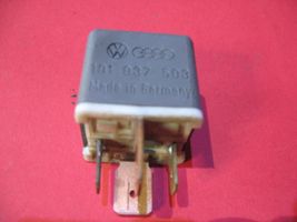 Volkswagen PASSAT B5 Glow plug pre-heat relay 191937503