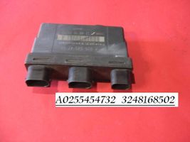 Mercedes-Benz CLK A208 C208 Module de frein de stationnement A0255454732