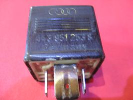 Audi A6 S6 C4 4A Polttoainepumpun rele 443951253S