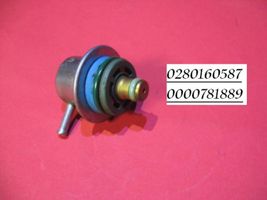 Mercedes-Benz C W202 Regolatore di pressione del carburante 0280160587