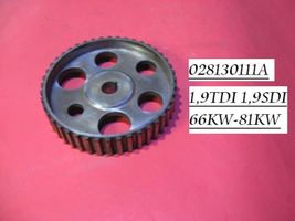 Volkswagen PASSAT B5 Fuel pump gear (pulley) 028130111A