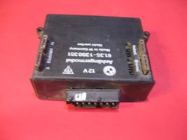 BMW 5 E34 Tow bar trailer control unit/module 61351390351