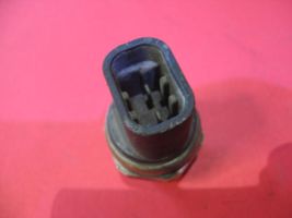 Opel Kadett E Sonde de température de liquide de refroidissement 90242277